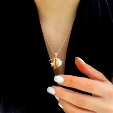 By Burak Gold Taşlı Turuncu Balık Kolye Ucu – KLU0335