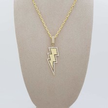 By Burak Gold Taşlı Şimşek Kolye Ucu – KLU0443