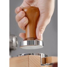 Jet’s Home Tamper Ahşap Saplı Paslanmaz Tabanlı Kahve Tamperi 58 mm