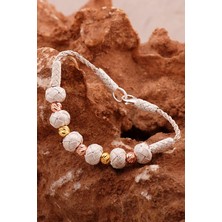 Sümer Telkari Dorika Kazaziye İşlemeli Tasarım Toplu Rose ve Altın Yaldızlı 1000 Ayar Gümüş Bileklik 4601