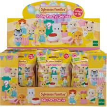 1 Adet Sylvanian Families Aksesuarlı Baby Party Sürpriz Mini Figür - 1 Adet - 5 cm