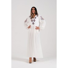 Keyifli Moda Siyah Beyaz V Yaka Kolları ve Yakası Fatima Eli Nakışlı Uzun Elbise