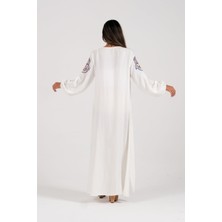 Keyifli Moda Siyah Beyaz V Yaka Kolları ve Yakası Fatima Eli Nakışlı Uzun Elbise