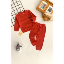 Derin Bebe Neşeli Bebekler Nakışlı Desen Raporlu Iki Iplik Kumaş Takım Kiremit