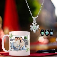 Hediye Vakti Kişiye Özel Love Temalı Bardak ve  Gece Parlayan Lotus Çiçeği Kolye Hediye Seti