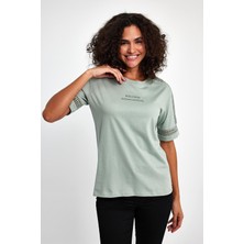 Pepper & Mint Kadın T-Shirt Kol Dantel Detay