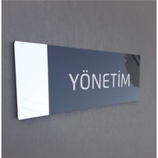 Yönline Aynalı Klasik Seri Yönetim Kapı Isimliği