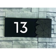 Yönline Dekoratif Aynalı Füme Kapı Numarası - 13