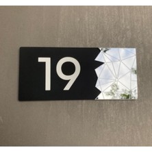 Yönline Füme Aynalı Kapı Numarası