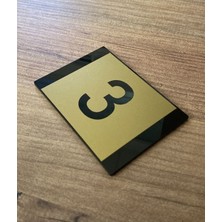 Yönline Minimal Gold Tasarım Kapı Numarası