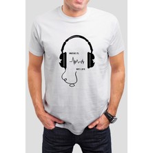 Music Is My Life Baskılı Beyaz Unisex Tişört C570