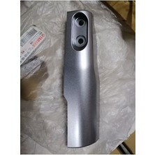 Yamaha MT01 2005-2008 Uyumlu Ön Çamurluk Sağ Kapak 5YU-23133-00-P0