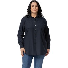 Disentis Modest Büyük Beden Çıtçıt Kapamalı Plikaşeli Manşetli Cepli Lacivert Gömlek