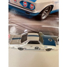 Hot Wheels 66 Chevrolet Corvair Yenko Stinger