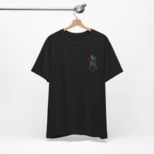 Bs Moda Çiçekli Kalp Baskılı Basic Tshirt