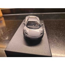 auto art 1/43 Mclaren MP4-12C 2011