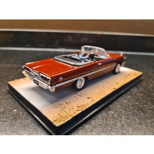 Altaya 1/43 Chevrolet Impala James Bond 007 Live And Let Die