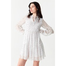 Kadın Fırfırlı Puantiyeli Şifon Elbise