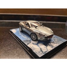 Altaya 1/43 Aston Martin V12 Vanquish James Bond 007 Die Another Day