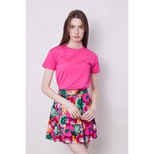 Jument Kadın Sıfır Yaka Kırışmaz Span Karışımlı Şık Kısa Kol Likralı T-shirt Bluz-Fujya