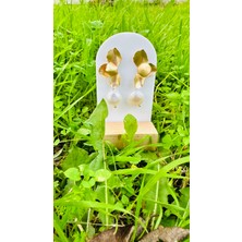 Queen Accessory Inci Detay Çiçekli Küpe