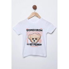 Julude Beyaz Ön Baskılı Erkek Çocuk Bisiklet Yaka Tişört P-00011565