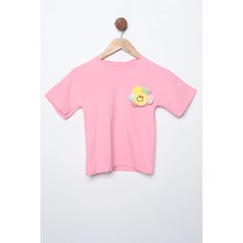 Julude Pembe Bisiklet Yaka Papatya Figürlü Kız Çocuk Tişört P-00011550