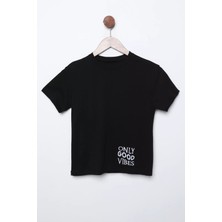 Julude Siyah Bisiklet Yaka Kız Çocuk Nakışlı Tişört P-00011553