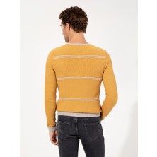 Cacharel Erkek Sarı Slim Fit Yün Karışımlı Bisiklet Yaka Triko Kazak 50258829-VR044