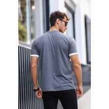 Aziso Erkek Future Nakışlı Slim Fit Bisiklet Yaka Omuz Biye Detaylı %100 Pamuk T-Shirt