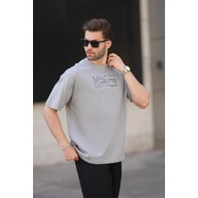 Madmext Boyalı Gri Overfit Bisiklet Yaka Sırt Baskılı Kısa Kollu Erkek Tişört 7037