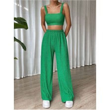 Trendseninle Yeşil Bürümcük Krinkıl Örme Crop Pantolon Takım