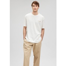 Sırt Baskılı Beyaz Tişört  0612017-70057