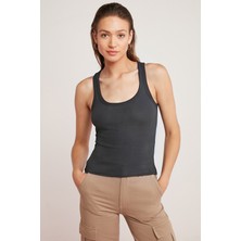 Yakamel Kadın Basic Fitilli Askılı Sporcu Atlet