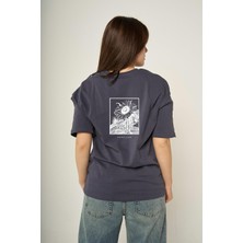 Hopely Pencil Drawing Sunflower Oversized T-Shirt