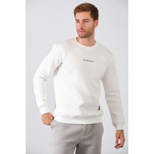 Erkek Nakışlı Slim Fit Bisiklet Yaka Sweatshirt 3 Iplilk Şardonlu Kumaş