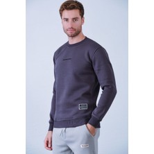 Aziso Erkek Nakışlı Slim Fit Bisiklet Yaka Sweatshirt 3 Iplilk Şardonlu Kumaş