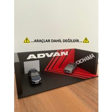 Almalı 1/64 Ölçek Diaroma Araç Sergileme Garajı - Advan