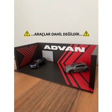 Almalı 1/64 Ölçek Diaroma Araç Sergileme Garajı - Advan