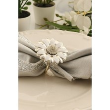 TR Turan Collection Papatya Çiçek 6'lı Gümüş Renk Lüks Peçete Halkası, Beyaz Mineli Çiçek Model Peçete Yüzüğü