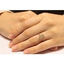 Güler Kuyumculuk Altın Baget Taşlı Yüzük