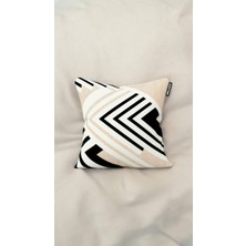 Cape Home Dekoratif Kırlent Kılıfı 1 Adet Dijital Baskı Yastık Kırlent Kılıfı 43X43 cm KSK0001