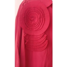 Deseo Boutique Kadın Gül Detaylı Kırmızı Renk (S-M-L Beden) Şık ve Kibar Ince Uzun Kollu Gömlek