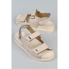 Shoetek Severina Kadın Sandalet  Bantlı Pimli Bej Deri