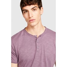 Sisley %100 Koton Slim Fit Düğme Detayli Slub T-Shirt Erkek Mor T-Shirt - 323A3YR7S1009