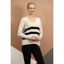 Gabria Taş-Siyah Gabria V Yaka Renk Şeritli  Triko Kazak