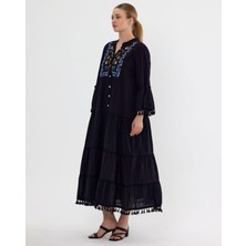 Deseo Boutique Kadın Işlemeli Şık Uzun Kollu Tesettür Vual Elbise