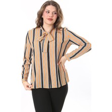 Şans Kadın Büyük Beden Sarı Yakası Fular Bağlamalı Çizgili Bluz 65N38018