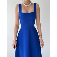 Quadre Kalın  Askılı  Kare  Yaka  Midi  Boy  Elbise