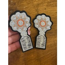 2 Adet Ütü Ile Yapışan Gümüş Varaklı Çiçek Arma 9x5 cm
